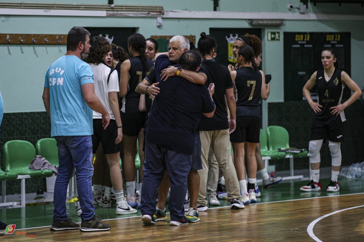 🏆 Casa cheia em Esgueira que viu o <a href="/cpnbasket/">CPN Basket</a> conquistar o título de campeão nacional de Sub18 femininos!

📎 shorturl.at/sDGSZ

#SomosBasquetebol