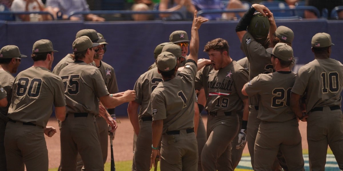 FINAL: #VandyBoys beat Texas A&M 10-4 to win the SEC Tournament -- their fourth as a program and first since 2019.

https://t.co/gKC25v9Mxj https://t.co/YzlPU0wnAp