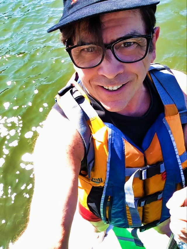 TomFruehActor's tweet image. What an incredible day to be on the water! It's the most perfect Memorial Day weekend weather I can remember. #SUP #standuppaddleboard #HudsonRiver #MemorialDayWeekend2023 #spring2023 #grateful #ilovenewyork