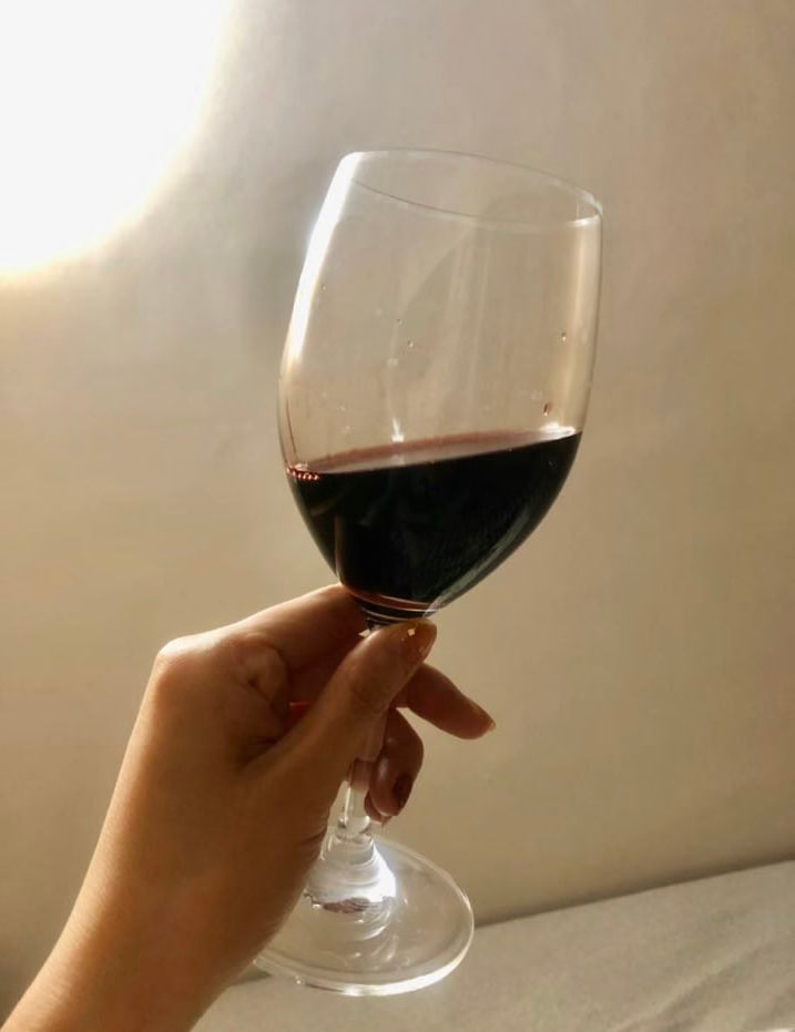 Drinking a glass of wine before going to bed is like drinking of energy medicine 💤