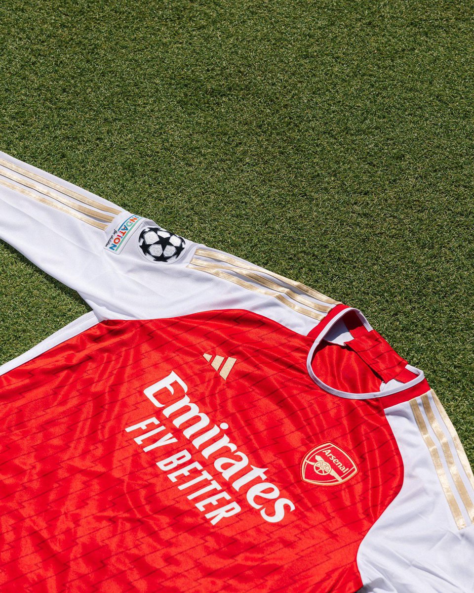 Ce maillot en novembre prochain… un mardi soir… ca va être les frissons