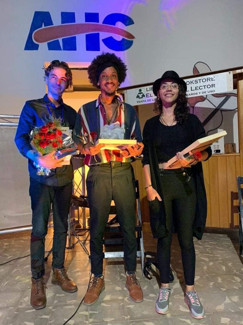 📚🌺 Hace unas horas han terminado los #Juegosfloralesavileños días lindos y para la poesía hemos vivido en la #ciudaddelosportales 💞

🎊🌼 Mucha Felicidades a los finalistas  en especial a  👉🏽🎖️ Reynaldo Zaldivar merecedor del #PremioPoesiadePrimavera2023 🎊