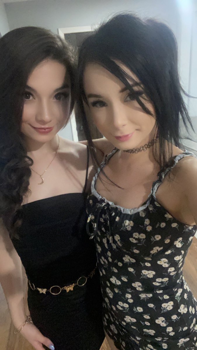 Molly Mayhem on MFC on Twitter "More photo dumps from MFC social