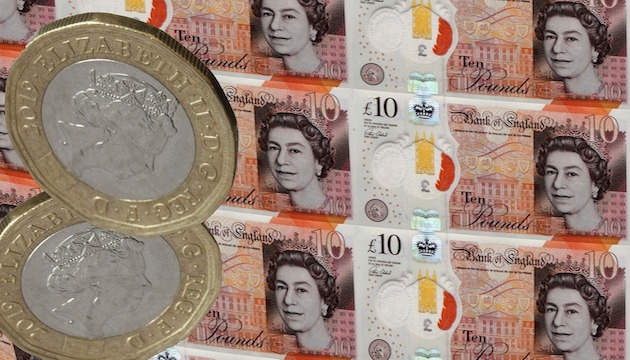 tinyurl.com/2k2mfcrg Five Groups Share £7,000 at Community Fund Event