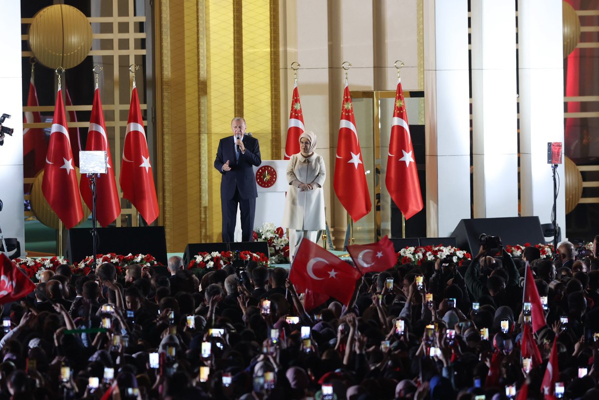 EmineErdogan tweet picture