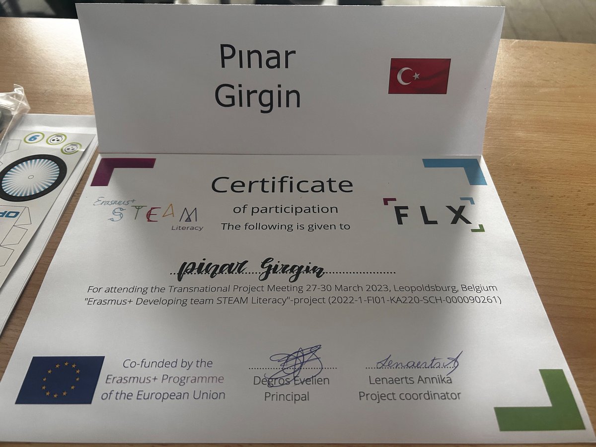 steamliteracy23's tweet photo. TEAMSTEAM-KA220SCH-FI01-000090261-Third onsite in Belgium @CampusFLX https://t.co/zDxQufDCji