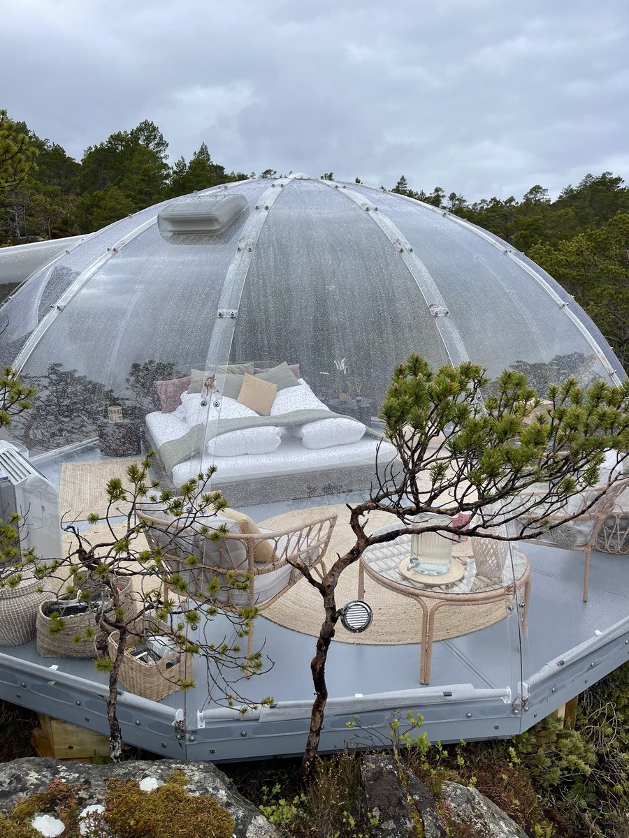 What an amazing place! opplevauna.no/en/glamping/ Thank you for showing us around, Hege👏