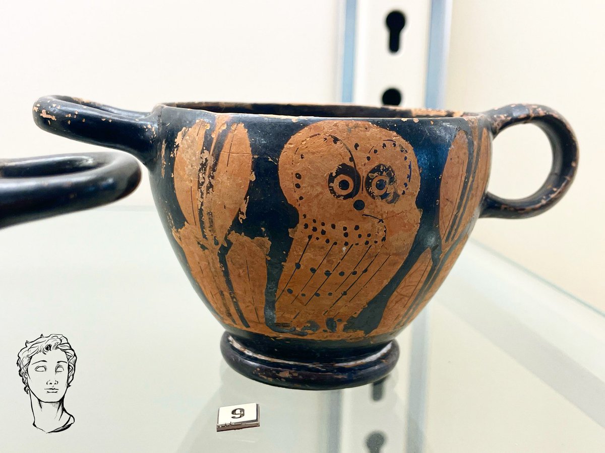 HellenisticHist's tweet photo. Just discovered that this type of pottery, skyphos, is called a glaux. After the Greek word for owl as they were featured on them as decoration. They are so ugly, it’s cute! I love them! 

#ancientgreece #greekvase #classicstwitter #glaux #athens #hellenistichistory https://t.co/0rWsPvJmEH