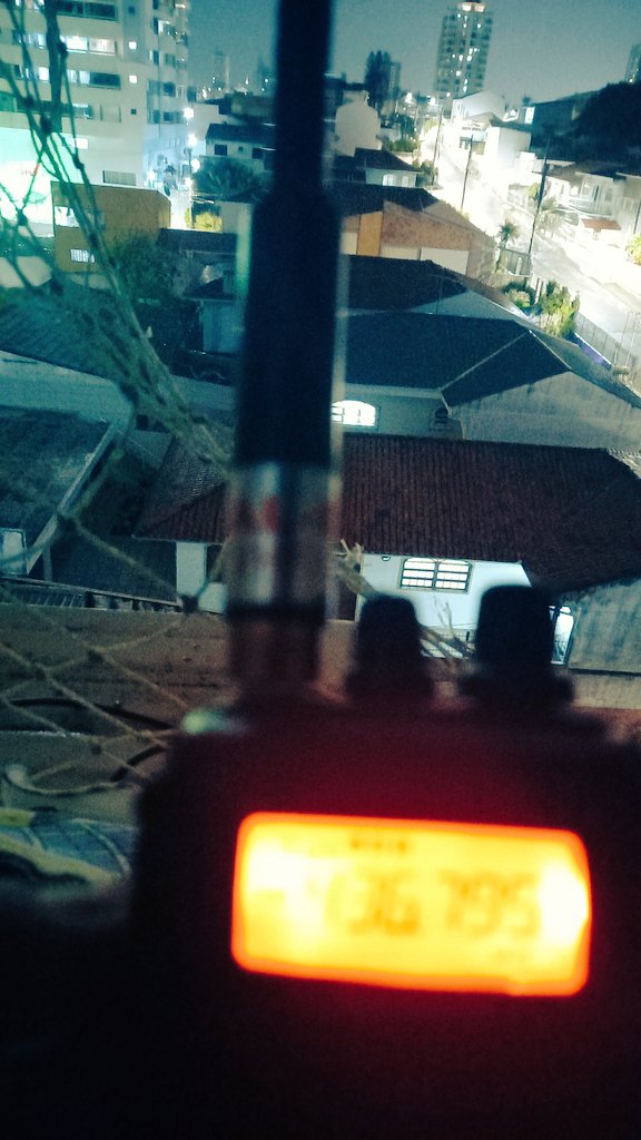 DCalearo's tweet photo. @1C_SO50 #SO_50 GG52QK Sul do Brasil 2155z 280523. Vários contatos com estações do Brasil e Argentina.
#hamradio https://t.co/yhbheaUoPG