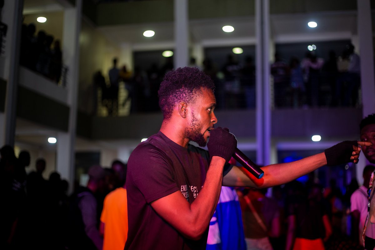 TheRealBhizzle's tweet photo. JUICY JAY at #FusionRave yesterday🔥

Photographed📸 by me, @TheRealBhizzle https://t.co/JixjDbyXZb