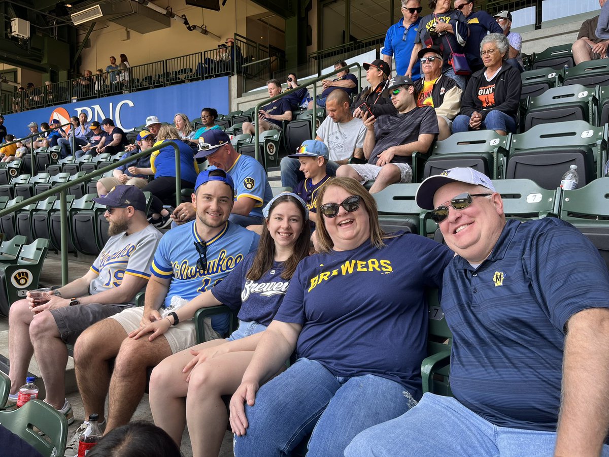 brewcrewfan88's tweet photo. #ThisIsMyCrew https://t.co/M8zUQOS2Zh