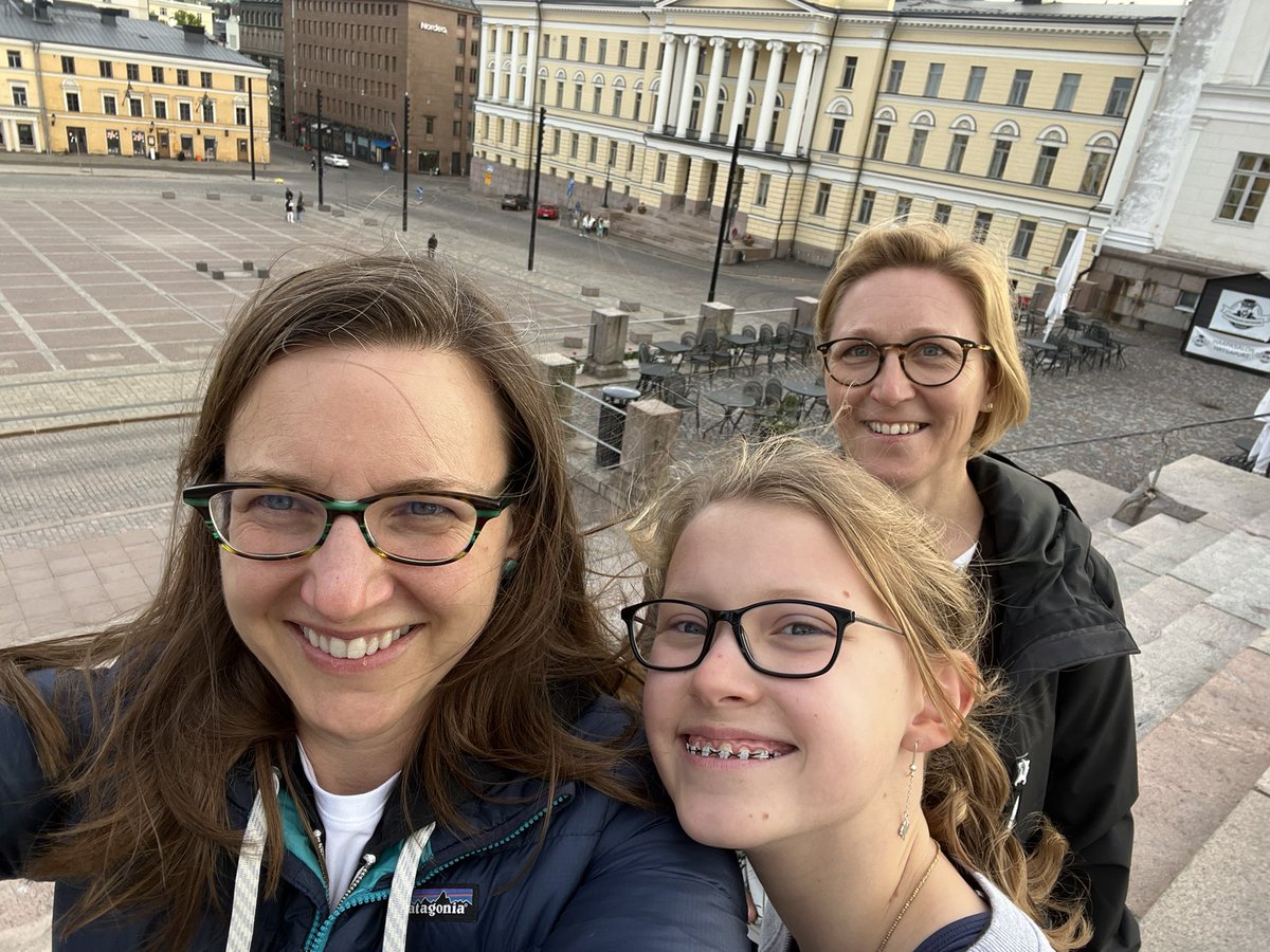 So great to meet @TuuliToivonen and talk about GIScience. We have dreams! A discipline that leads service to science and society!

Thanks for having us visit.