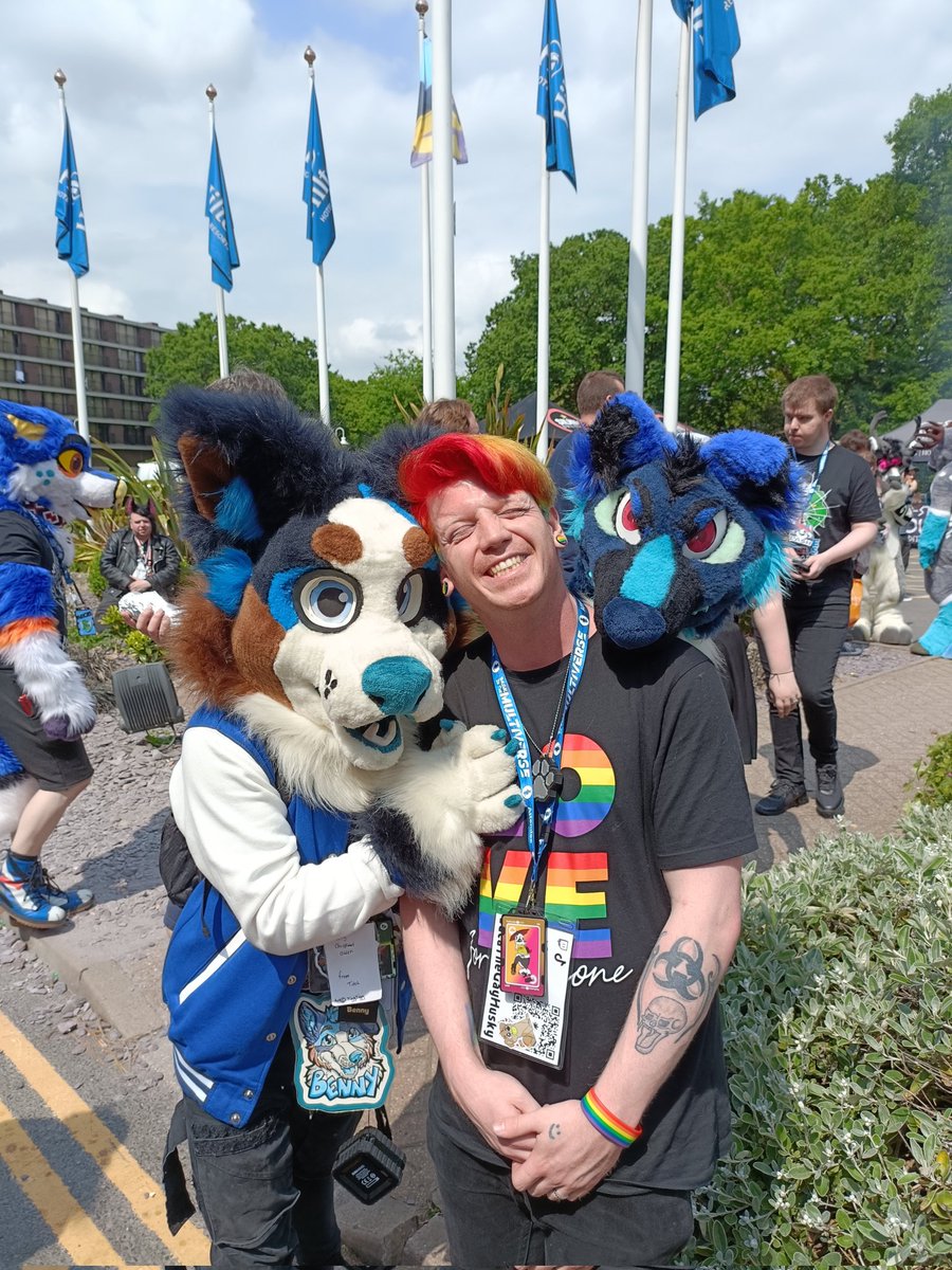 Haven't been able to get much pictures today but got a quick one with <a href="/CollieBenny/">Benny</a> so adorable sorry you lost your card