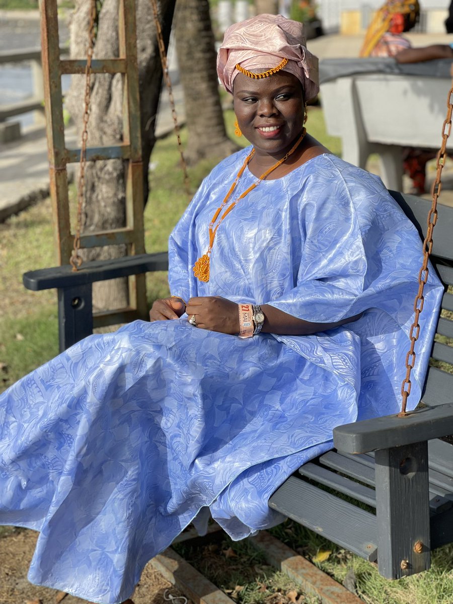 NatmoLick's tweet photo. Il fallait être dans le thème 😊
#Tradistyle
#HauteGuinée https://t.co/8iDa1AAAn4