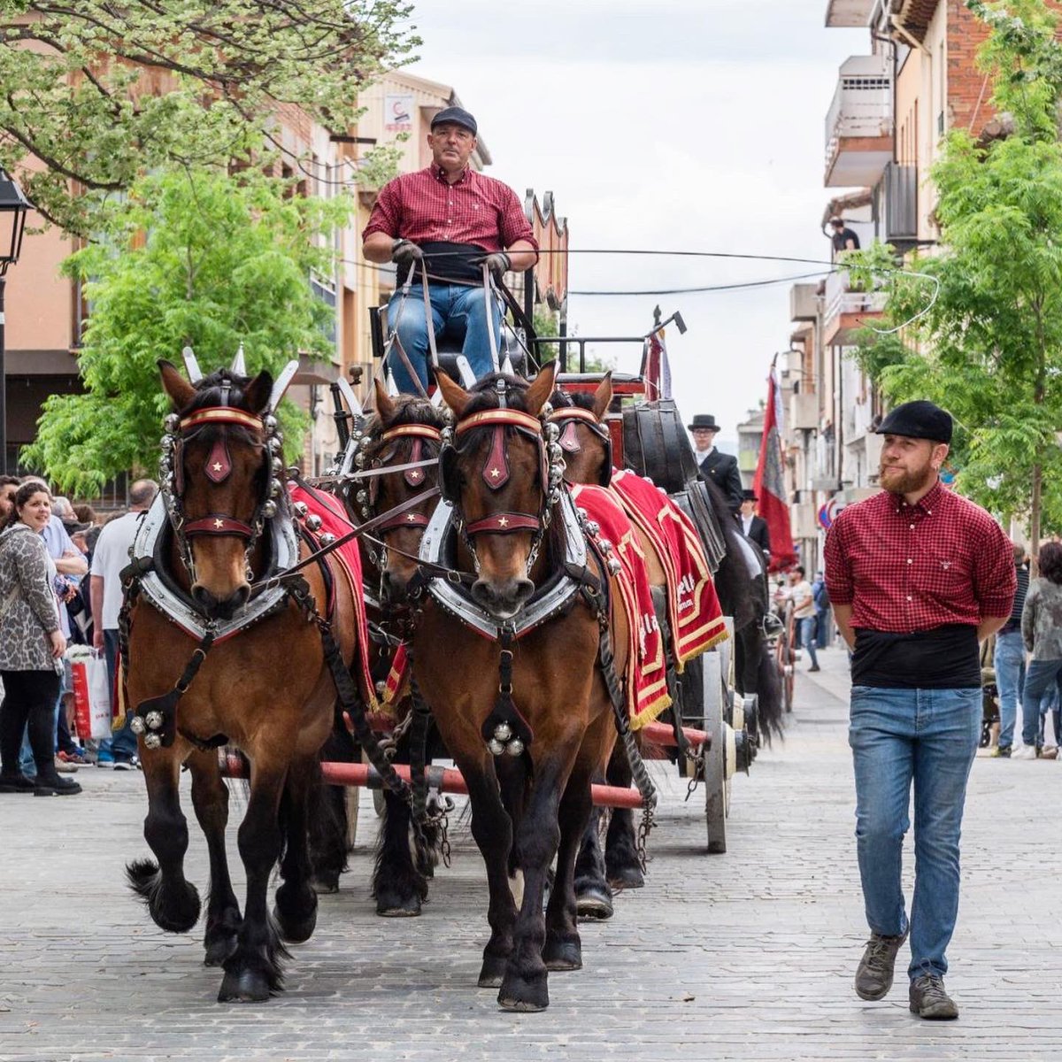 Federacio3tombs's tweet photo. Els Tres Tombs de Caldes de Montbui, van culminar el passat diumenge 7 de maig, amb la celebració de la XXVI Trobada Nacional, https://t.co/Q9JdF4nTad