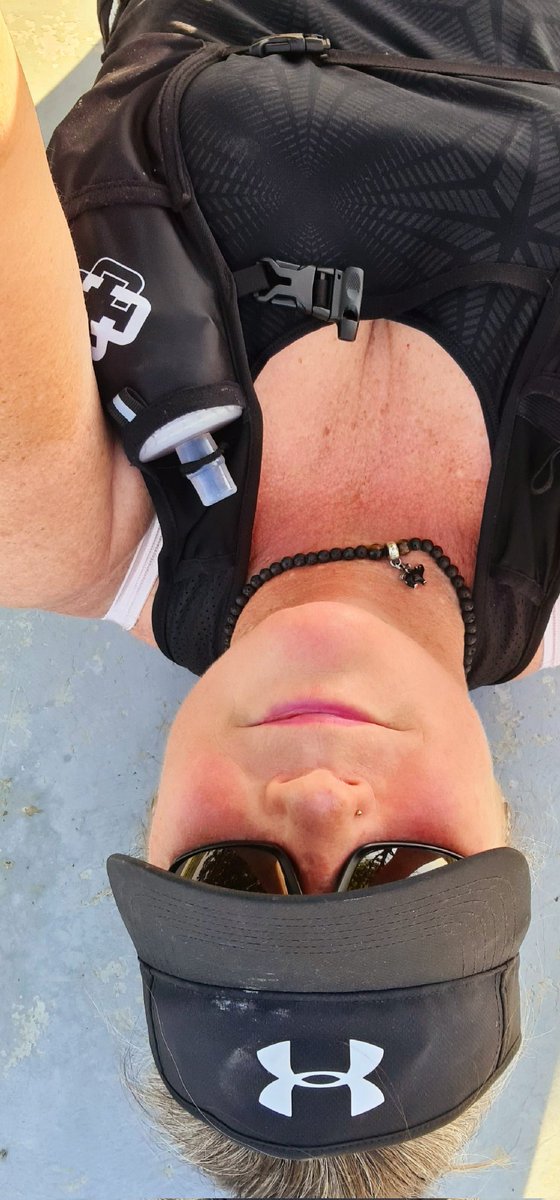 Charlie_denkt's tweet image. #Sport ✅️ done
#PostC *hat mich arg gebissen, heute - aber ich habe gewonnen ✅️
#H0nd glücklich ✅️
#day nice ✅️