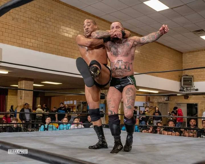 MrDariusCarter's tweet photo. This➡️Is How➡️It Went➡️Down.
@WOWPROWRESTLING #200thShow
🎉 #WoW200th 🎉
📍 Brooklyn, NY
5/19/23
On my 217th Day as World Champion, my scheduled Singles Title Defense Vs. @FALLAH1 would become a Triple Threat - Vs. @Joe__Ocasio & @SteveSavage31!
#AndStill
{📸} @briank_photo https://t.co/HaEqUShANL