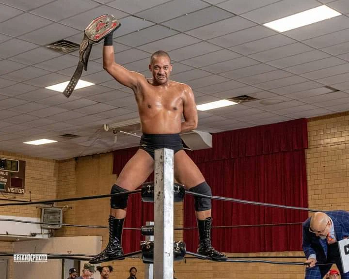MrDariusCarter's tweet photo. This➡️Is How➡️It Went➡️Down.
@WOWPROWRESTLING #200thShow
🎉 #WoW200th 🎉
📍 Brooklyn, NY
5/19/23
On my 217th Day as World Champion, my scheduled Singles Title Defense Vs. @FALLAH1 would become a Triple Threat - Vs. @Joe__Ocasio & @SteveSavage31!
#AndStill
{📸} @briank_photo https://t.co/HaEqUShANL