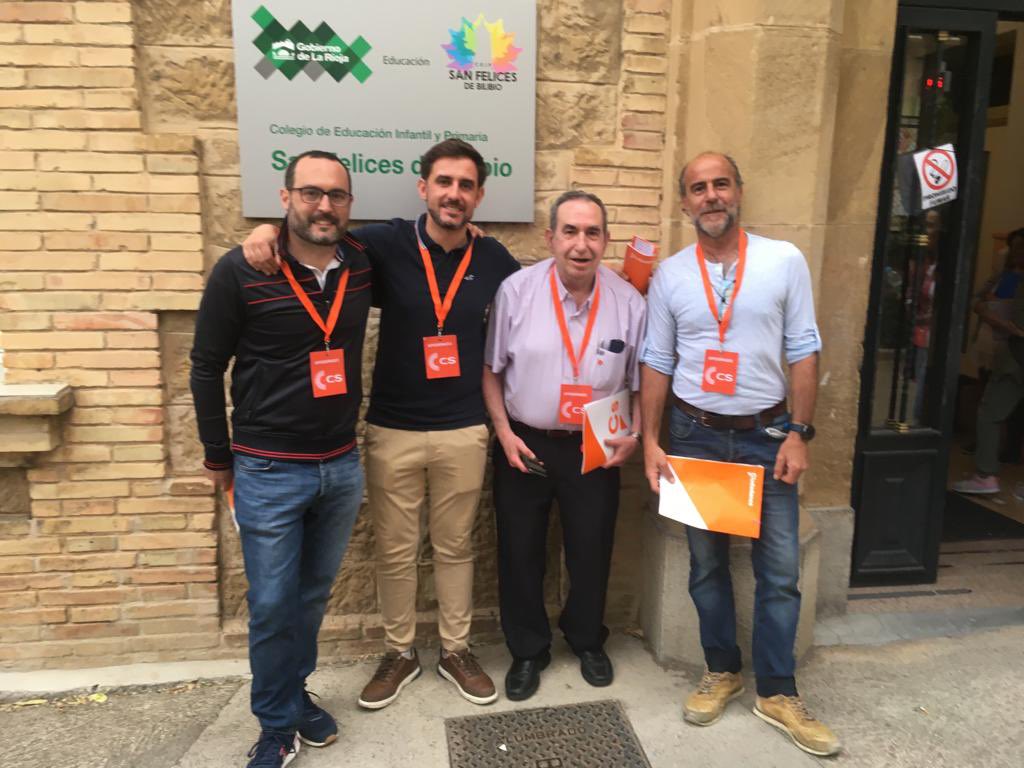 CsLaRioja's tweet photo. 🗳️ ¡Cierran las urnas!

¡Muchísimas gracias a todos los #ApoderadosCS por vuestro esfuerzo y compromiso!

🧡 Desde Haro a Calahorra, pasando por Logroño… sois el alma del partido. https://t.co/RTGLJ9M1TU