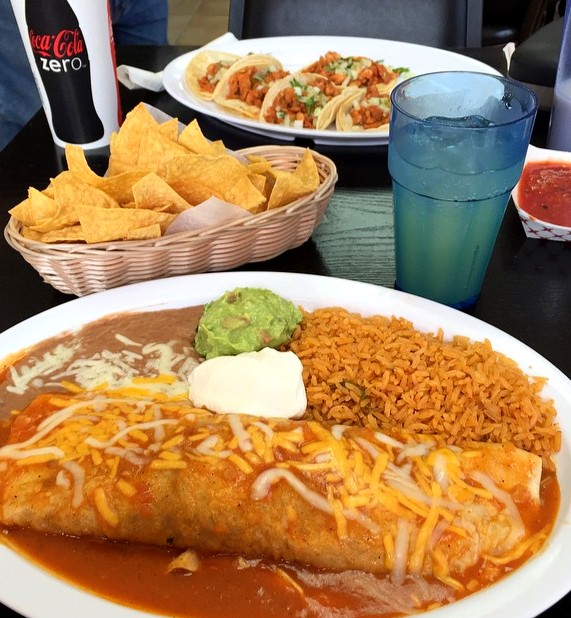 When everything you need is right in front of you. 😍 We hope to serve you soon at Taqueria! 
#TaqueriaElSabor #TacomaEats #TacomaWA #TacomaEats #PNW