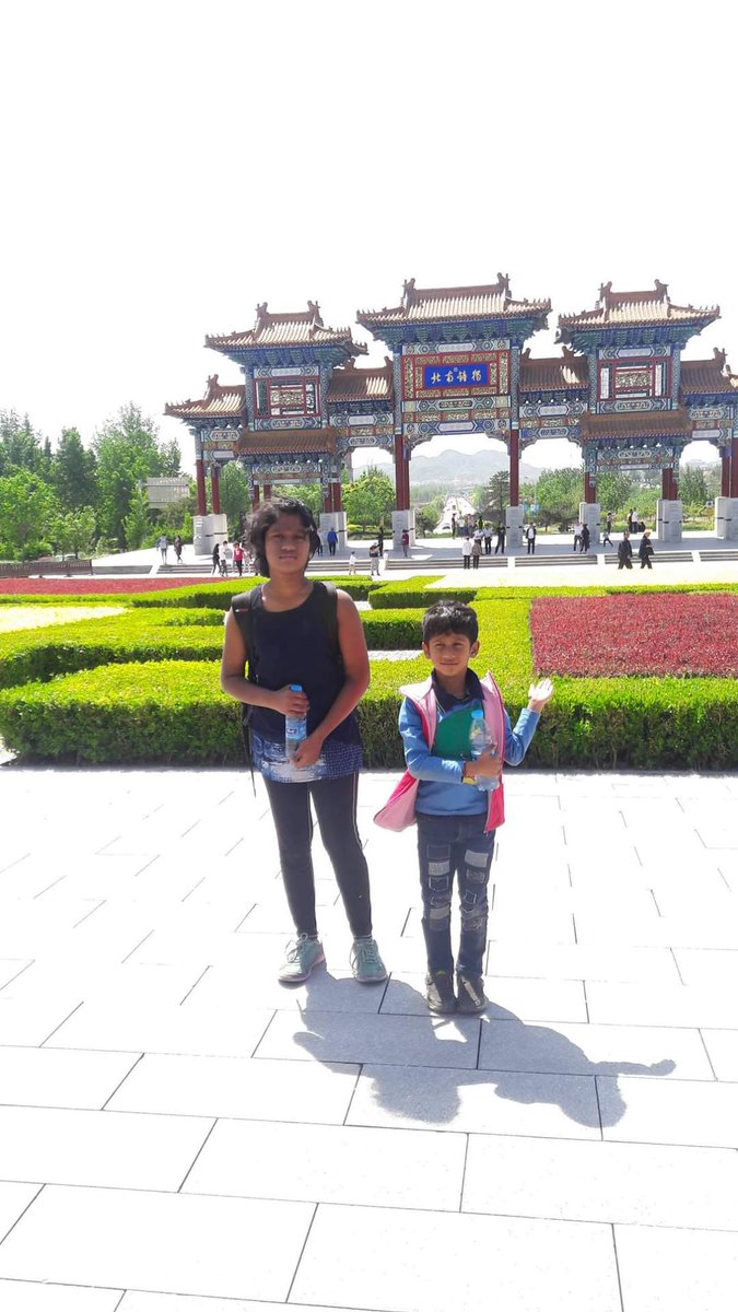menaga_dr's tweet photo. #2017diary #summerdays #Beijing https://t.co/TC3zeB1yb3