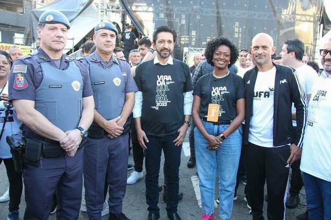 A primeira Virada Cultural Heliópolis tem sido especial, por tudo o que representa, pelo pertencimento. 
<a href="/cufabrasil/">CUFA</a> <a href="/smculturasp/">SMC</a> <a href="/prefsp/">Prefeitura de São Paulo</a> 
#viradacultural #cufa #viradadopertencimento #cultura #favela #heliopolis