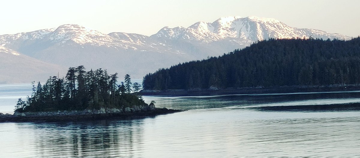 It's the peacefulness of Alaska that makes this cruise worth it!
#OvationOfTheSeas
#Alaska2023