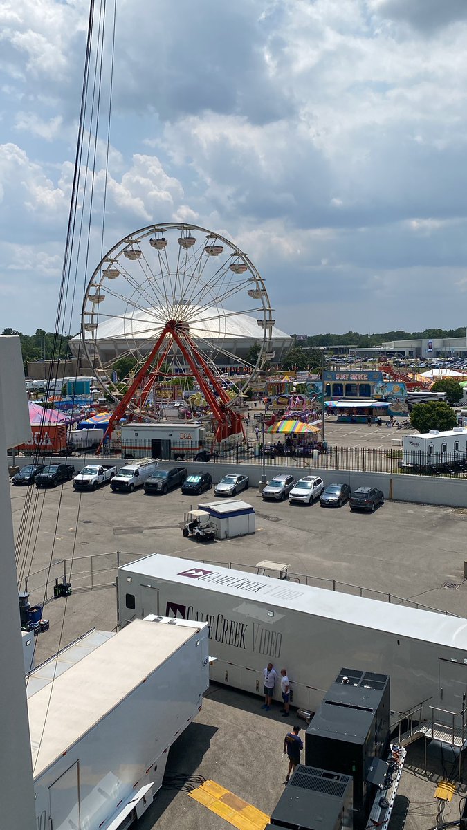 Oh yeah this fair looks fire