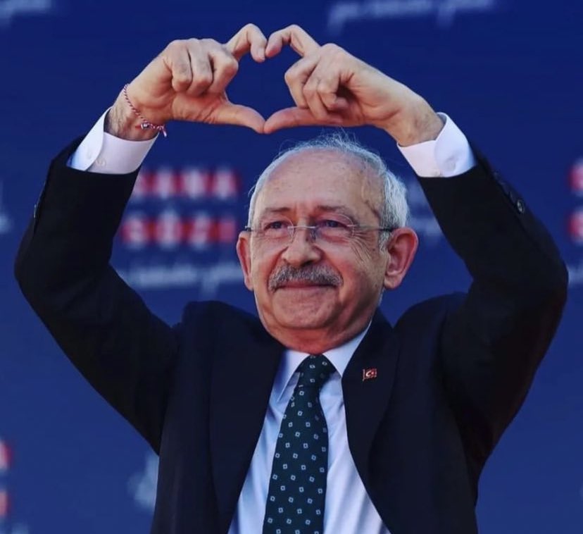 Dedem; Umutlarımız tekrar yeşerdi sayende, hakkımız helal olsun , biz senden razıyız .
 Hiç olmadığı kadar #yanındayız daha çok Elele ayrılmadan .. #iyikivarsın #kilicdaroglu