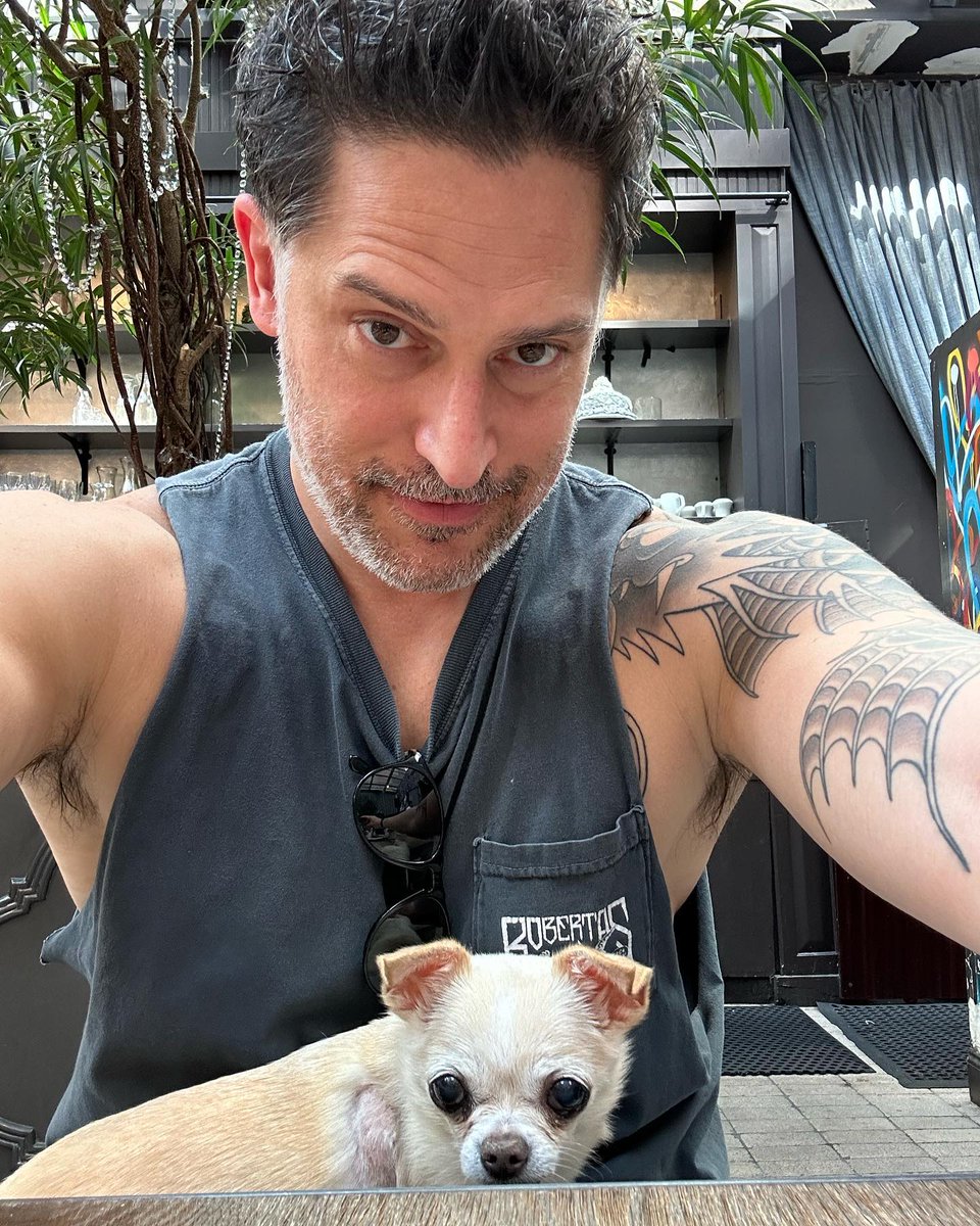 Happy weekend! (📸: joemanganiello | IG)