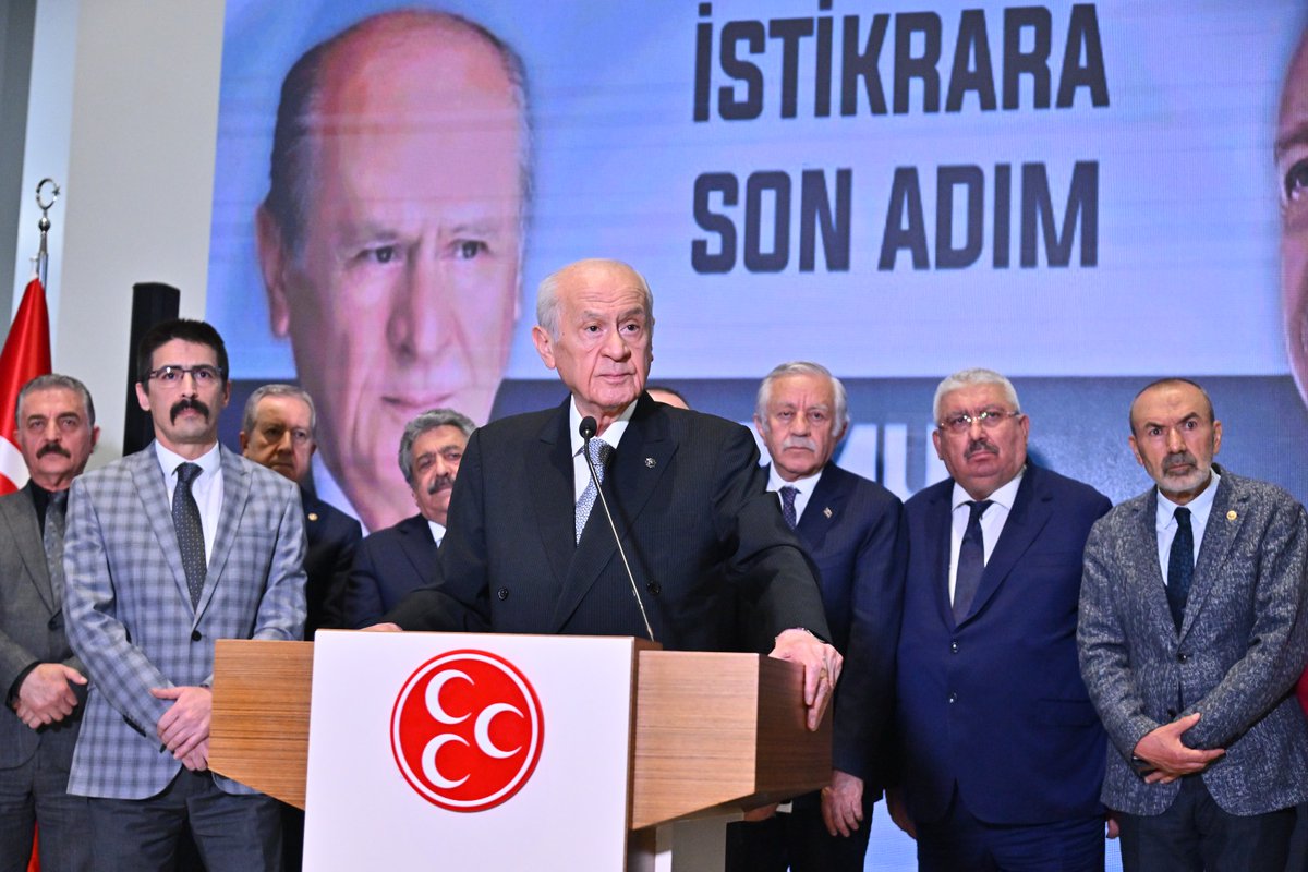 Genel Başkanımız Sayın Devlet BAHÇELİ, Cumhurbaşkanlığı 2. Tur Seçim Sonuçlarına İlişkin Genel Merkezimizde Basın Toplantısı Düzenledi.