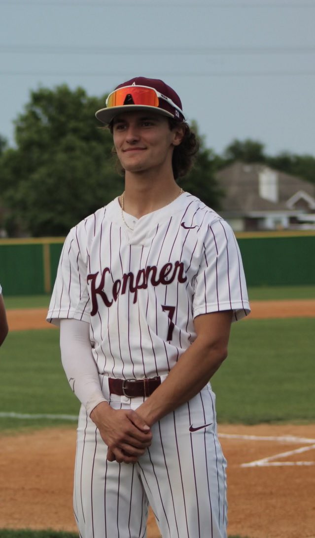 cody_kuffel's tweet photo. Senior Year Stats:

.437 Avg
.608 OBP
1.284 OPS
38 runs scored
5 triples (2nd in school history)
32 stolen bases (School Record)
1st Team All District SS
Academic All State
Kempner MVP &amp; Defensive Player of the Year

It was a great final year, peace out.
@KHSBaseball1988 https://t.co/ueHcTVqrbD