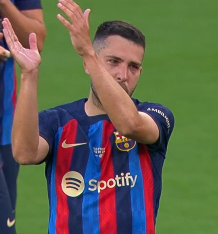 raneezn's tweet photo. Thankyou Legends @5sergiob and @JordiAlba. That's the end of an era. #Gracias #JordiAlba #SergioBusquets https://t.co/CWpqDVmXHF