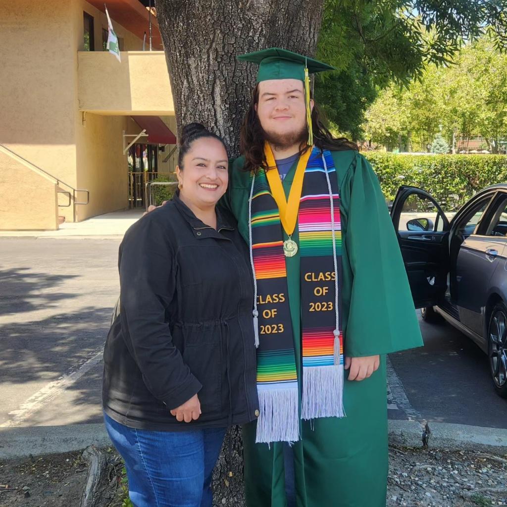 DisneyG1313's tweet photo. Congratulations to the Concord High Class of 2023! Especially to my son Robert.  Felicidadez, te quiero mucho mijo🥰🎉🥳 https://t.co/IRHhIqX54v