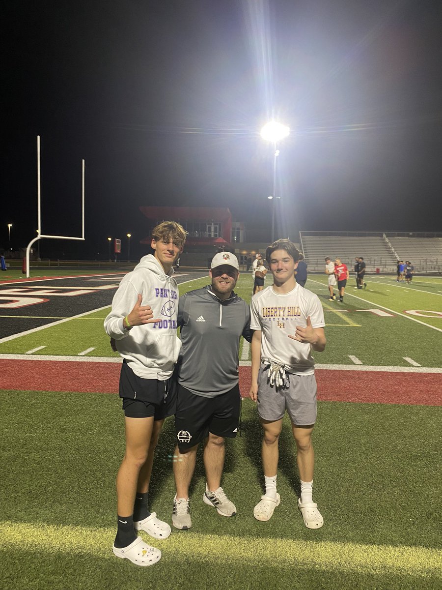 LoganBrunoLHTX's tweet photo. Had a great time at the @UTPBFootball camp yesterday.
Gonna bring home all the knowledge and drills back to @LhPanther .
And a big thank you to @CoachCarsonFB for guiding me through the camp.  #PantherNation @utpbfalcons #LBU https://t.co/QEs09R8c9y