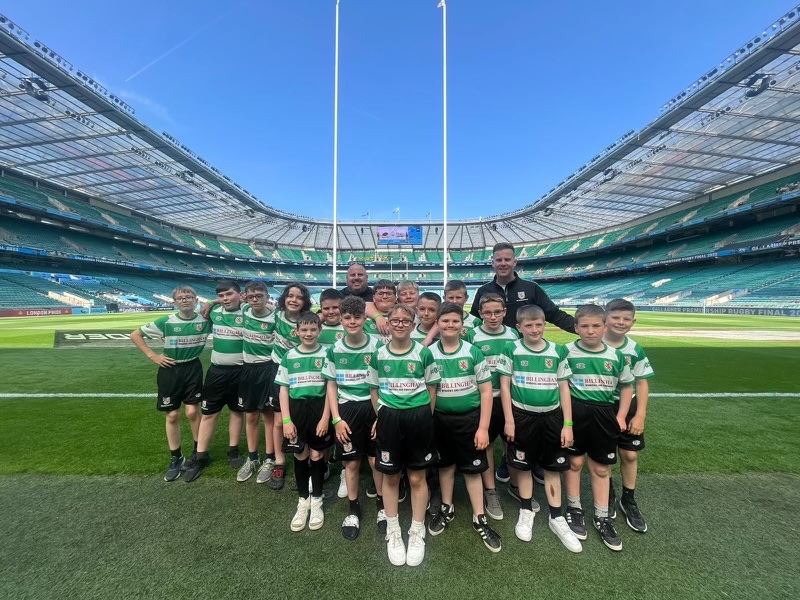 Totally not a physio related just a very proud Mum status…my boy at the front &amp; his team mates at Twickenham doing guard of honour yesterday …everyone at Billingham rugby club is so proud of you all .. little legends🏉