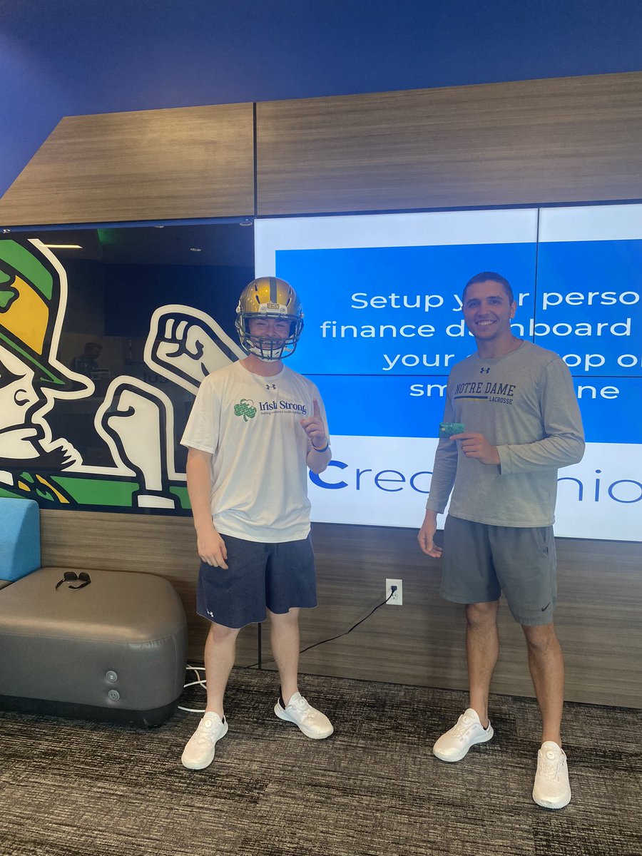 ridge_10's tweet photo. shows my Fighting Irish spirit. Plus, now I’ve downloaded the mobile app so I can bank wherever and whenever I need to. I love having both options! #CU1Irish #ad https://t.co/UA4lzG1eXl