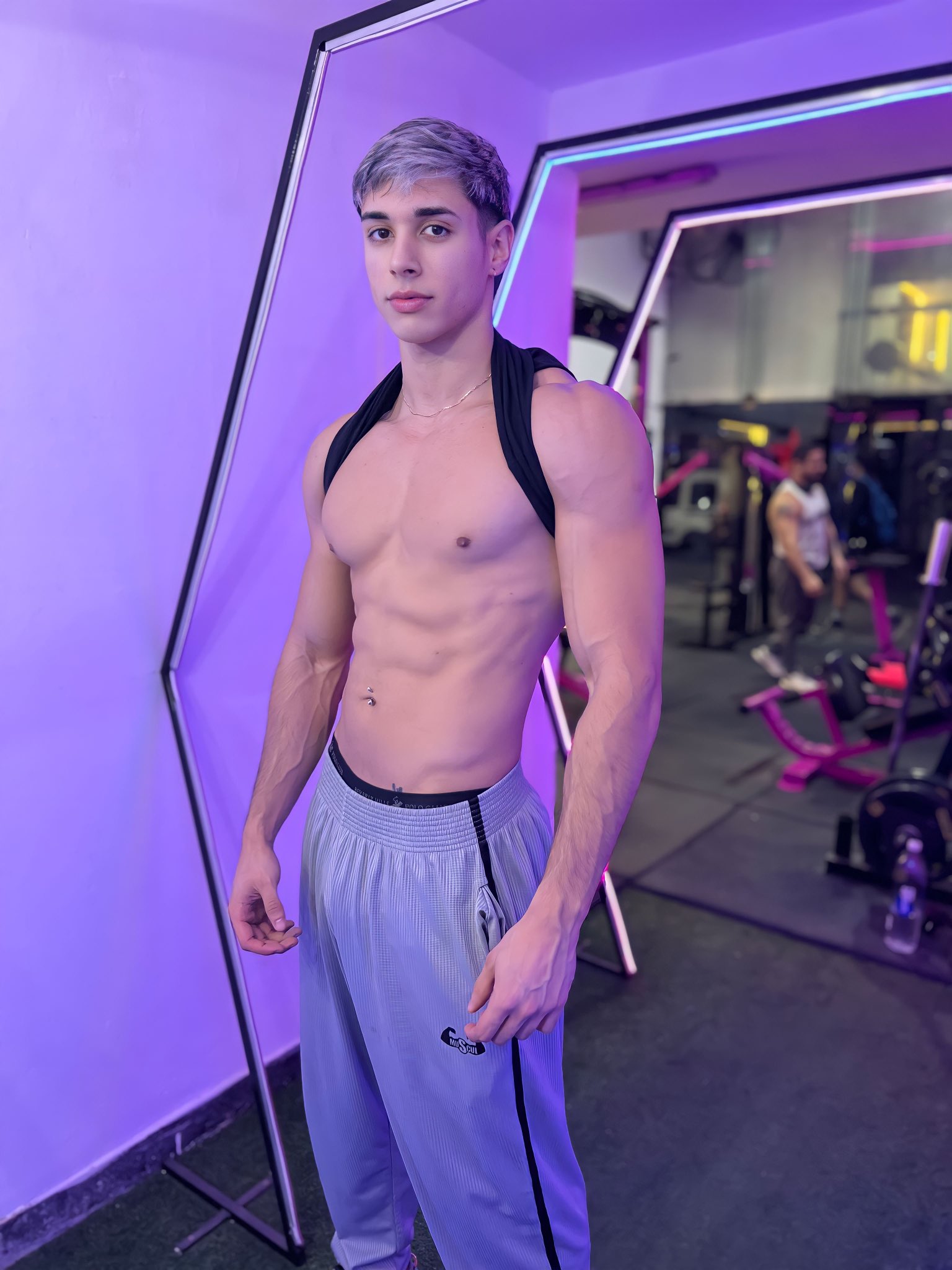 Leo Nastacio on X: Gym power 💪🏻🦍 fitness t.cooGpytmbIZQ  X