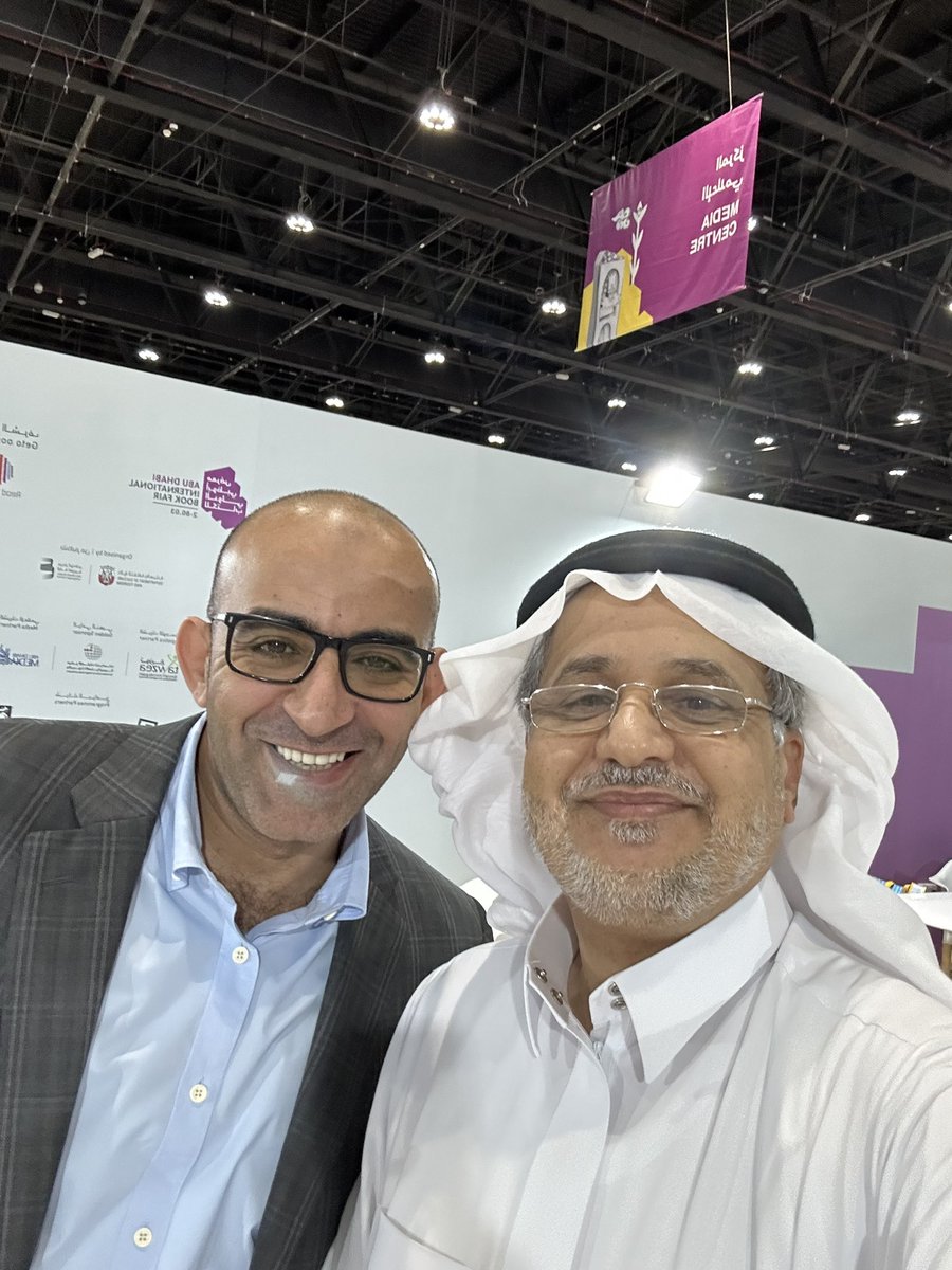 malfriah's tweet photo. مع الصديق والزميل الفاضل علي عبدالمنعم أحد القامات والخبرات العربية الشغوفة بنقل تقنيات نشر وتوزع الكتب الرقمية العربية من خلال منصة bookwire التي تضم تحت لوائها قرابة ٣٠٠ منصة رقمية دولية 
و 1250000 كتاب
#معرض_أبوظبي_الدولي_للكتاب2023
#ELFPublishing 
#ELFxADIBF2023
#ADIBF https://t.co/336do4wmFS