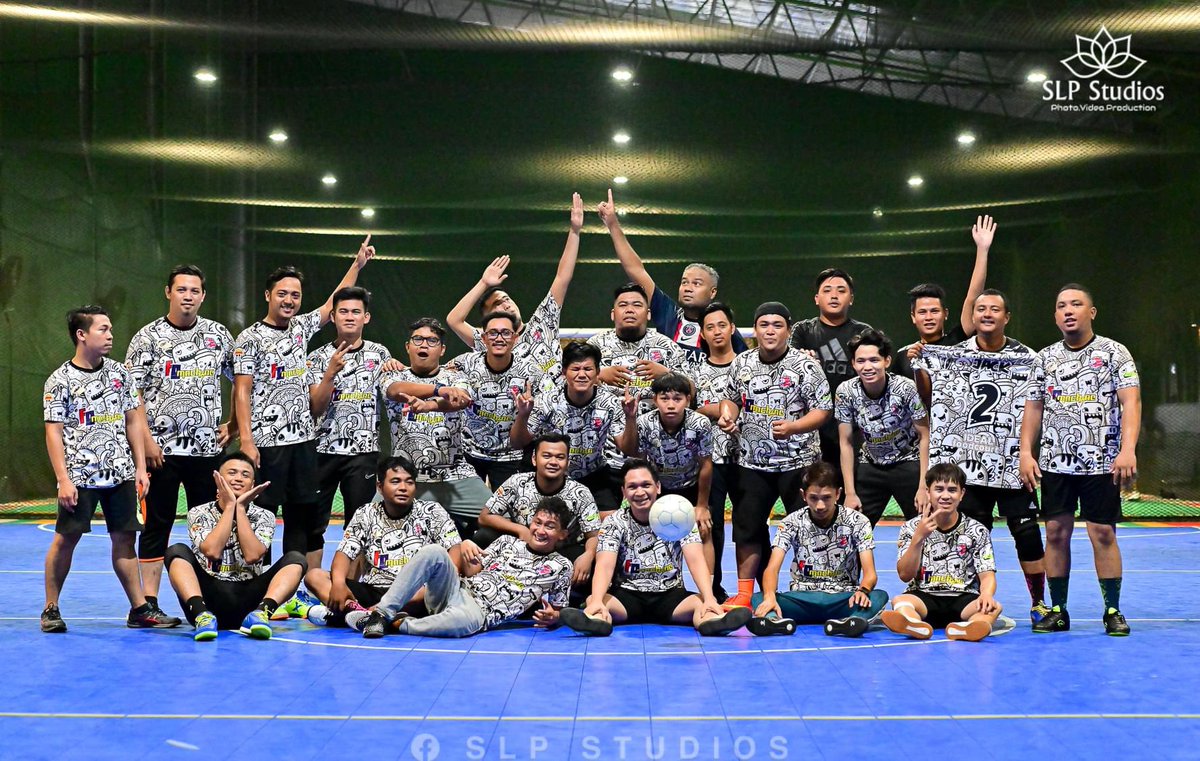 FallahKhalid's tweet photo. 🤍 #fgfutsal #fgmachine #fgfamily https://t.co/kto3Osb74B