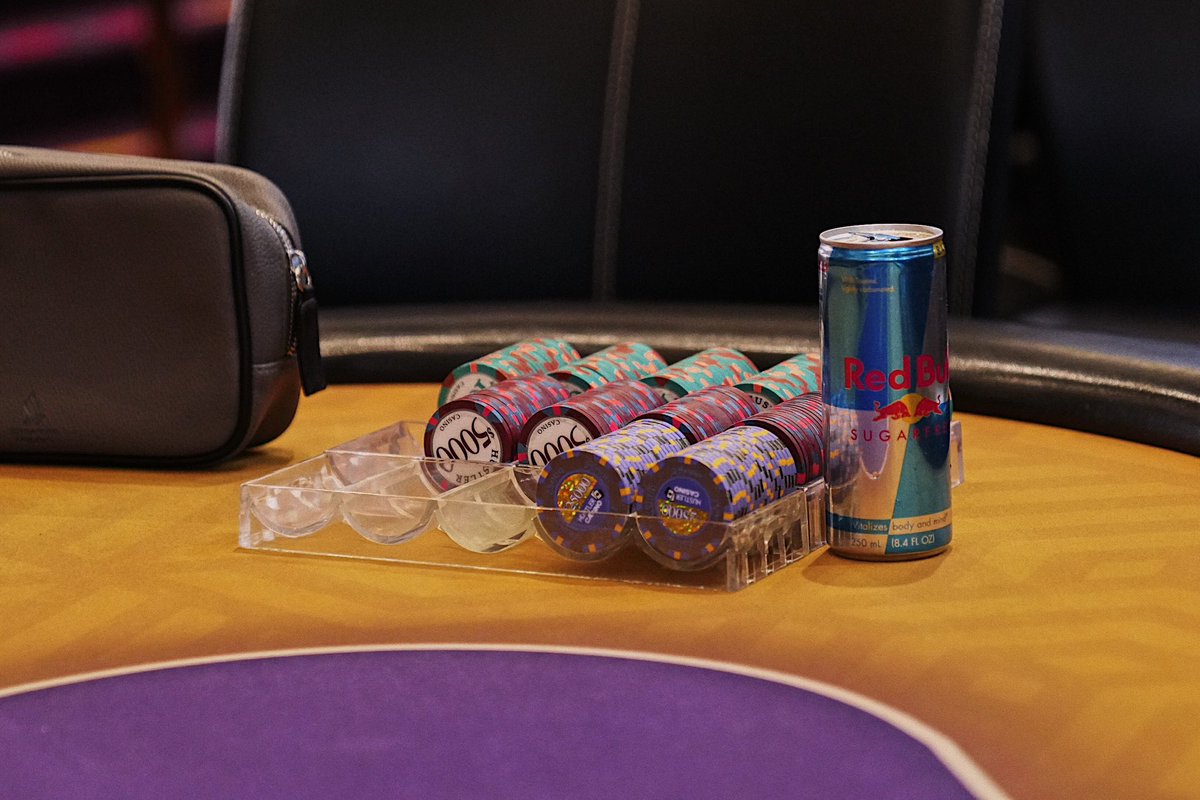 HUSTLERCASINOLA's tweet photo. #MillionDollarGame Day 3 @HCLPokerShow ๐ฐWe also have the #SpringCashDrawings from 2PM - 10PM today! Itโs gonna be an epic Sunday! #HUSTLERCasino #HUSTLERCasinoLive
https://t.co/AoPt7hE2OU https://t.co/dzYSp5HqIp