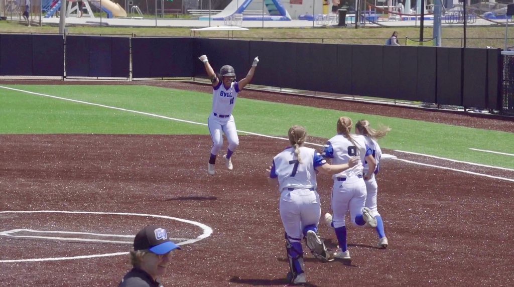 GVSU Softball tweet media