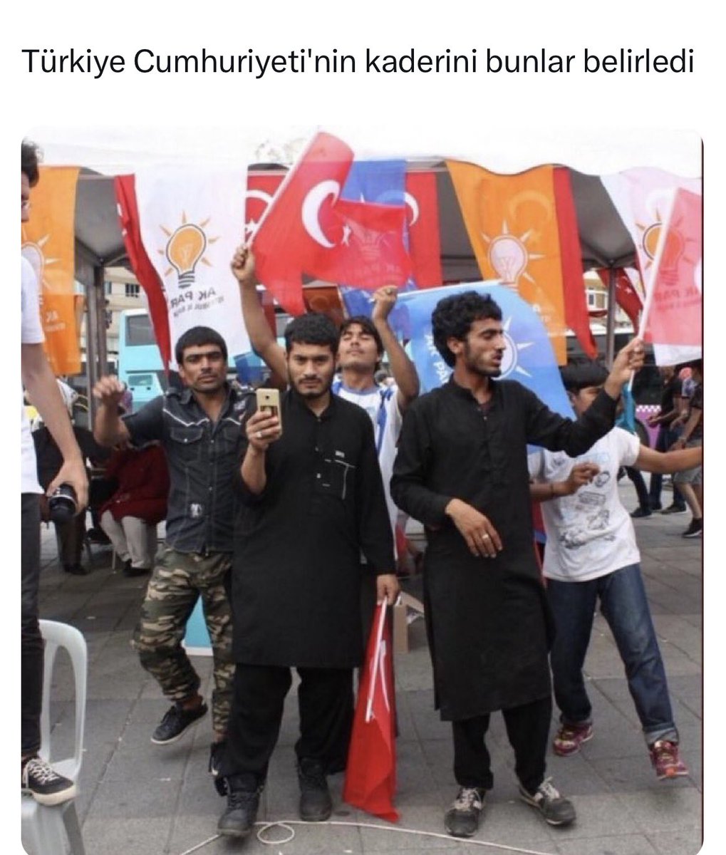 ShylaBerl's tweet photo. @TRogretmen Kazananları tebrik ederiz. https://t.co/1EwzpaE23m