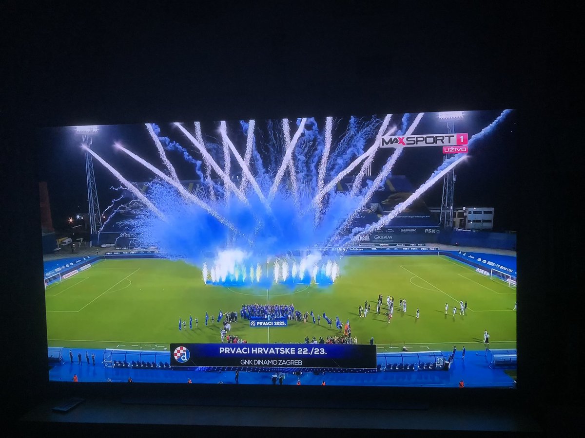 trokuce's tweet photo. Čestitke najdražem klubu na osvojenom naslovu 💙💙 volim te Dinamo https://t.co/cFQIABe5Iv