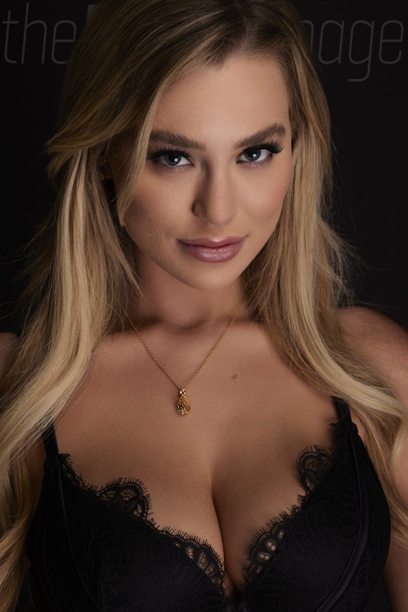 TheEdgeImage's tweet image. After the light, comes the dark... more images from my shoot with sultry @blkblssm