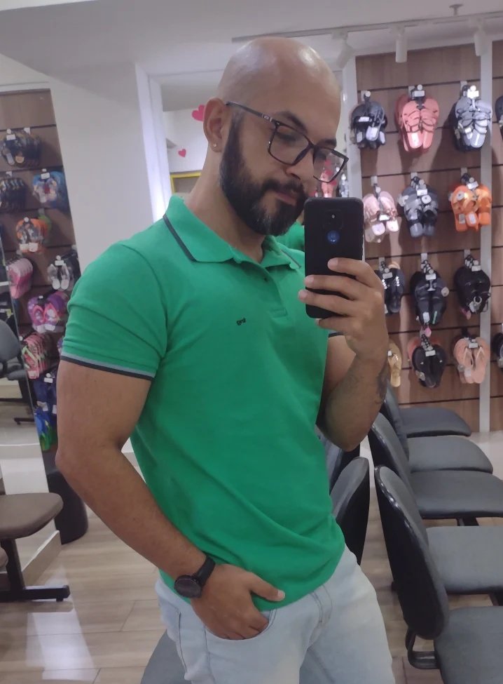 alexbocah's tweet photo. Domingão e cá estamos 🙏 https://t.co/feF222yOWs