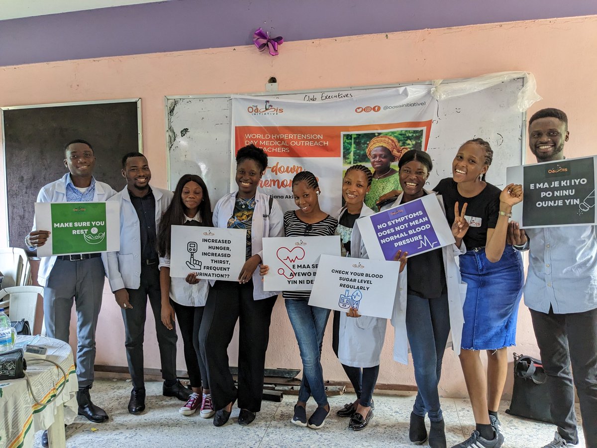 Our visit to St. Luke Junior Grammar #school and Bariga Junior Grammar School (both in Lagos State), on the 17th of May 2023 to commemorate #worldhypertensionday was one specifically meant for the staff of these #schools.
We talked extensively on the risks involved in the 