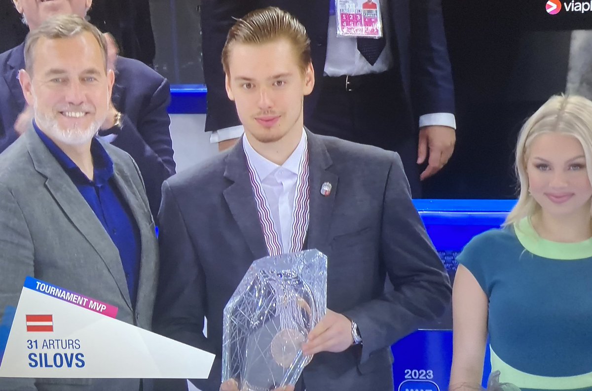 Šim puisim ir 22 gadi, un viņš ir Pasaules čempionāta hokejā MVP. Otrais aiz Baldera ja skatamies no perspektīvas Latvietis. #hokejs2023 #hokejs #Silovs #IIHFWorlds
