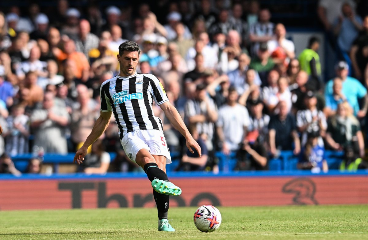 Another point on the board to finish off the season!!!🖤🤍 gonna miss playing in black and white for the next few weeks❤️ #NUFC