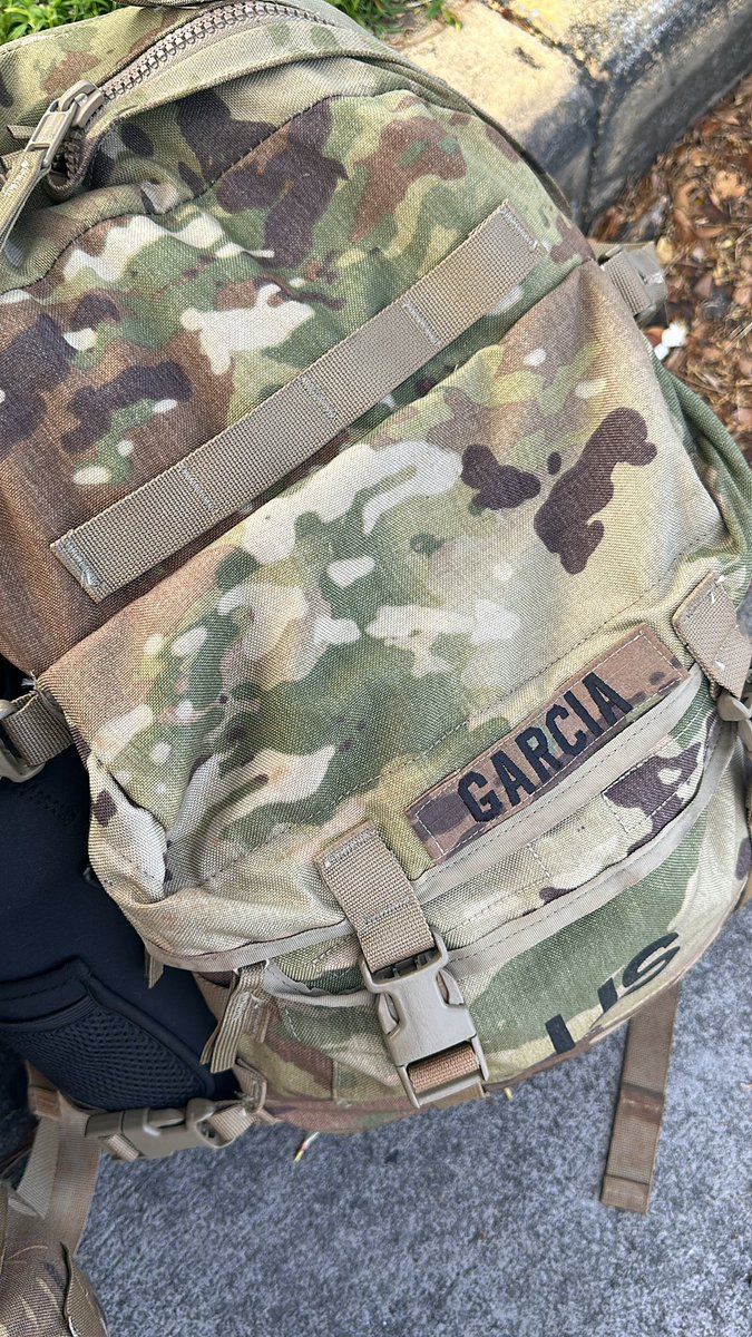 Myra_J669's tweet photo. @karolg el ejército no me dio el día libre pa aser el asado con los #losdesiempre ! necesito que les llames la atención como se atreven!! 

Ay me presumen su asado y yo desde aki les canto #AMARGURA! ✌️

#elasadodekarolg #losdesiempre https://t.co/soopQrTSYB